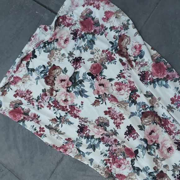 Windsor- Long Dress - Picture 3 of 3